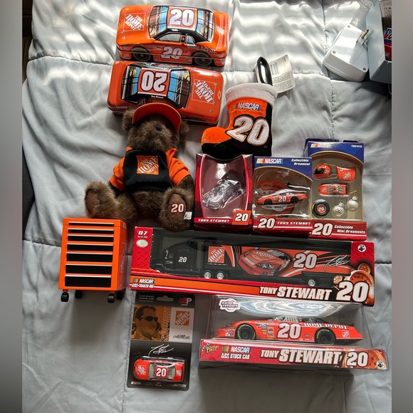 Tony Stewart NASCAR items - Picture 8 of 8